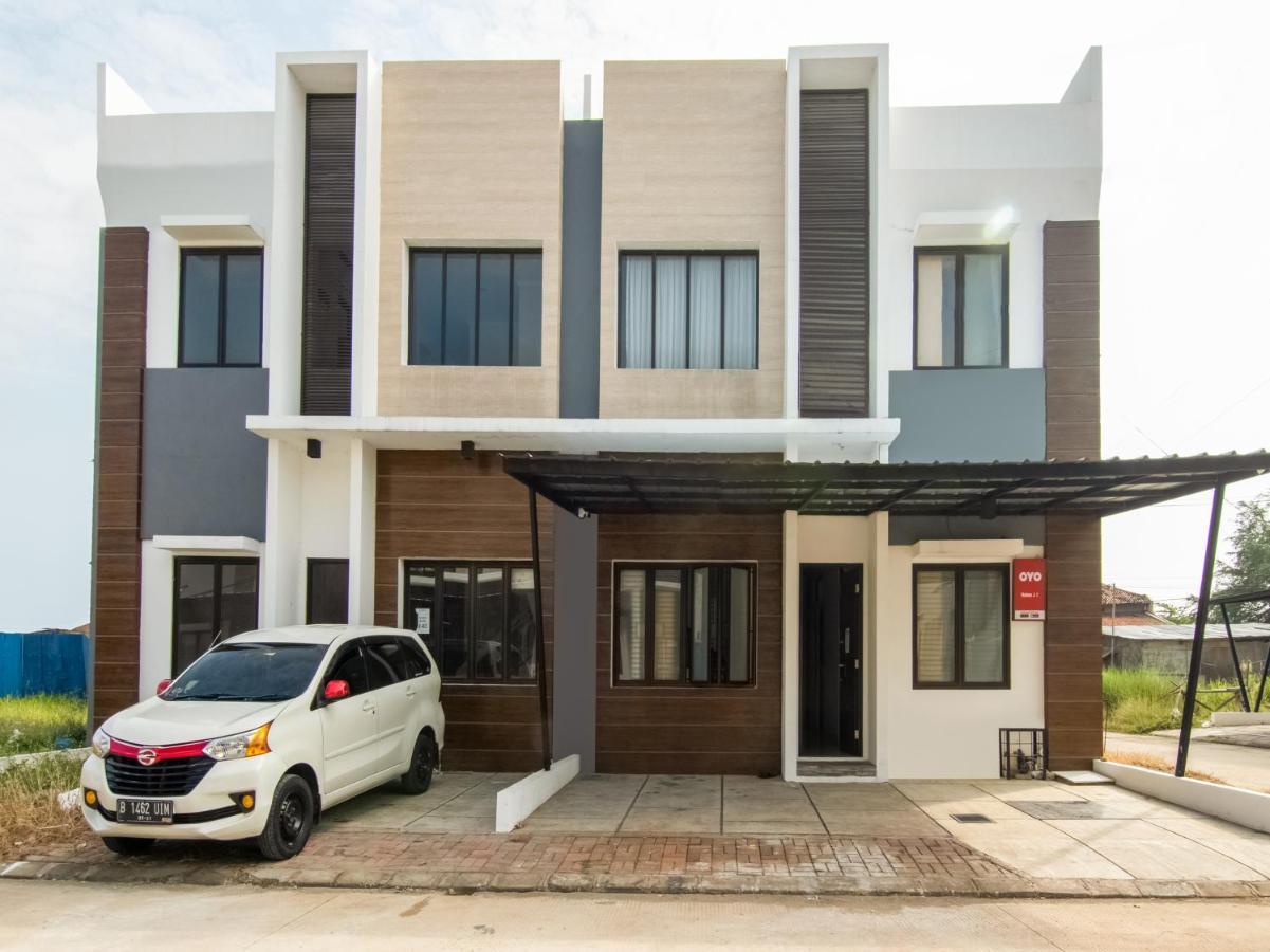 Oyo 3824 Columbus Residence J1 Telukjambe エクステリア 写真